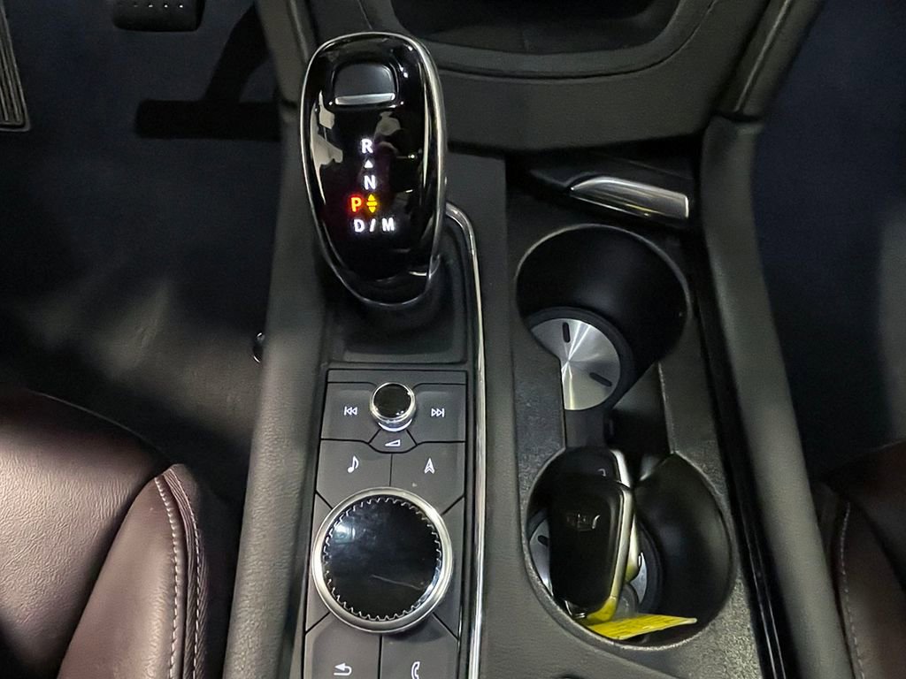 Used 2023 Cadillac XT6 Premium Luxury image 36