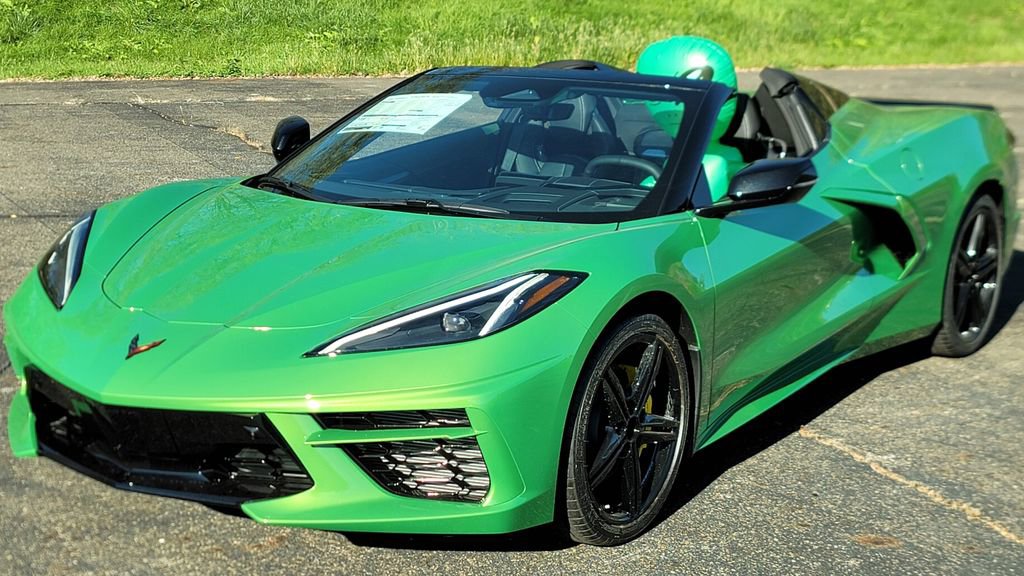 New 2026 Chevrolet Corvette Stingray Preferred Conv RWD image 3