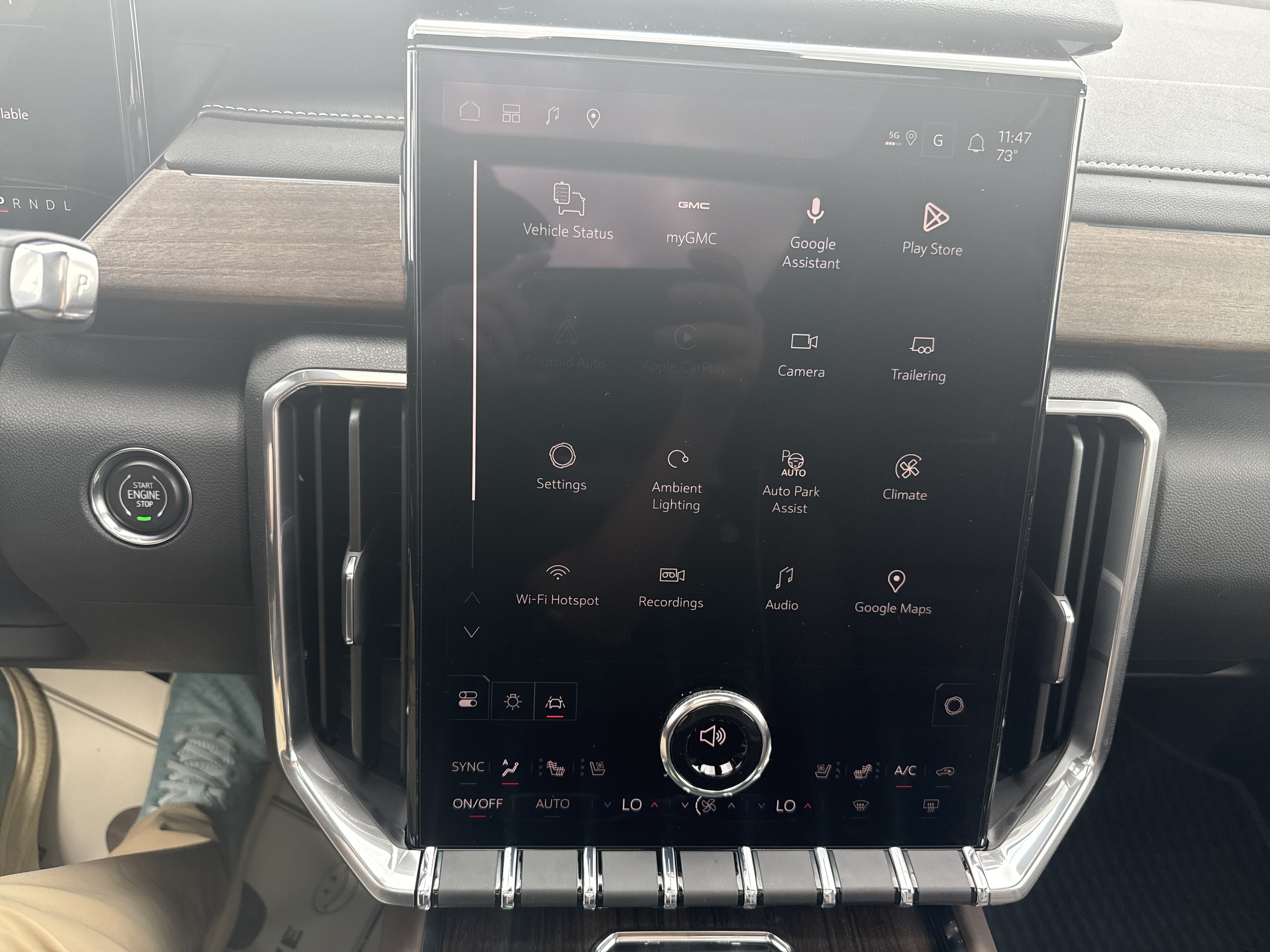 New 2027 GMC Acadia Denali Ultimate AWD/4WD image 23