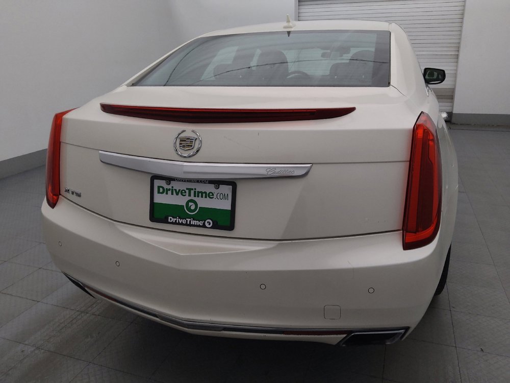 Used 2014 Cadillac XTS Luxury w/ Driver Awareness Package FWD image 7