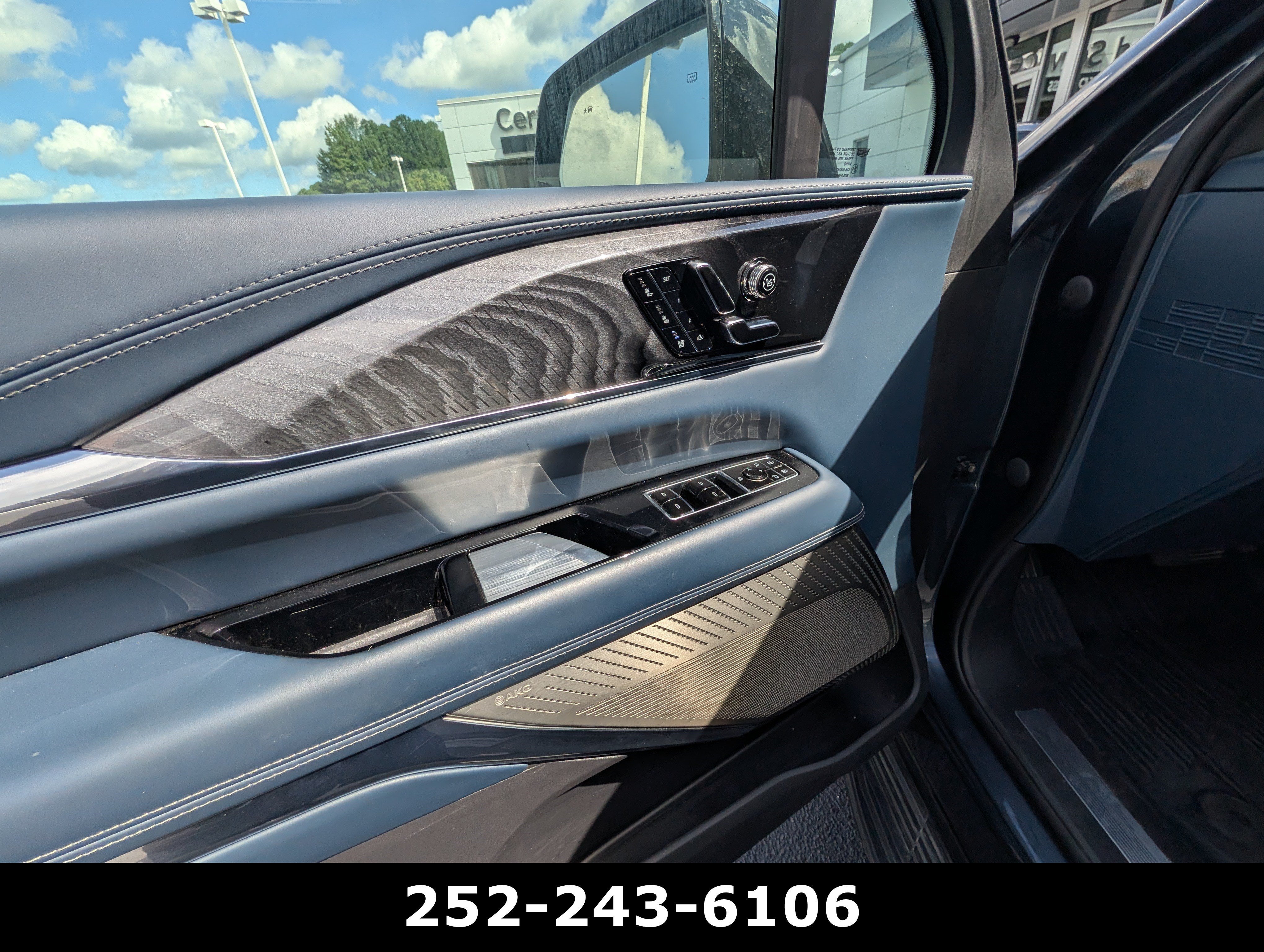 Used 2026 Cadillac Escalade IQ Sport 2 w/ LPO, Premium Carpet Package AWD/4WD image 13