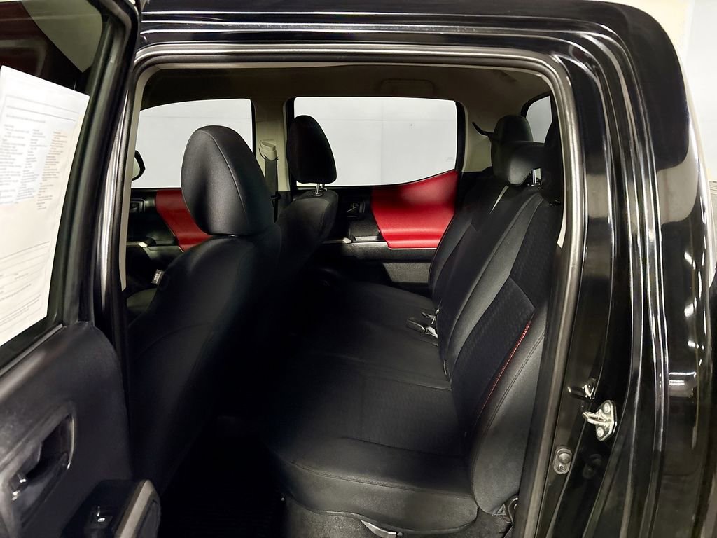 Used 2019 Toyota Tacoma SR5 image 19