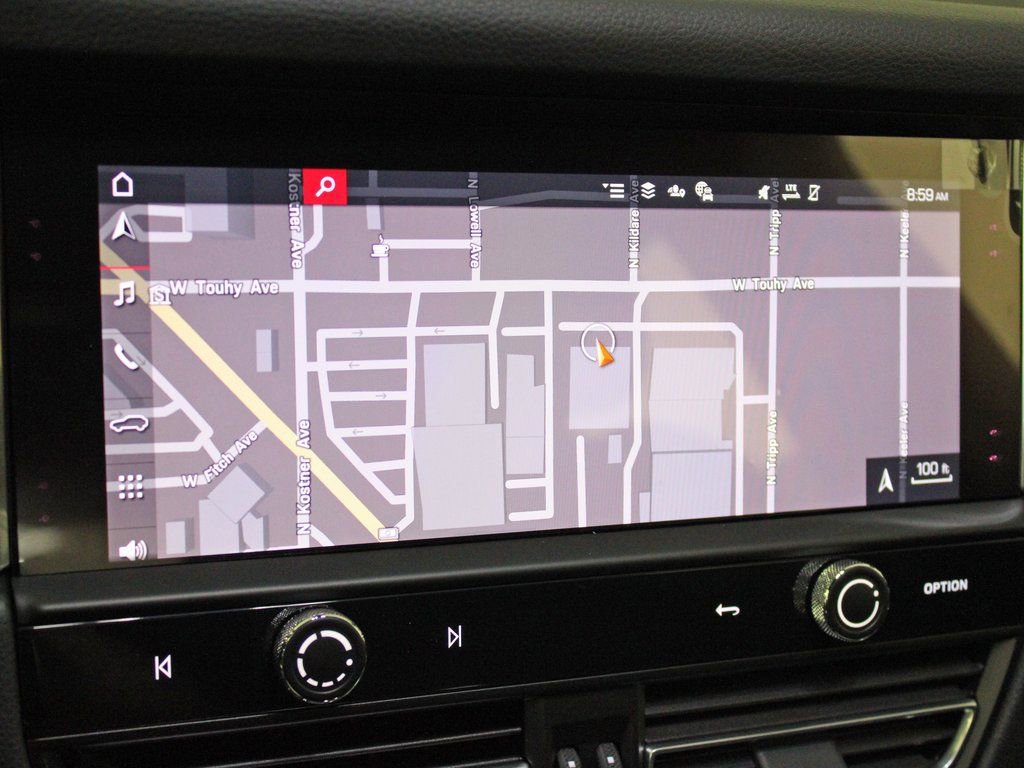 Certified 2025 Porsche Macan image 26