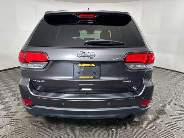 Used 2020 Jeep Grand Cherokee Laredo image 4