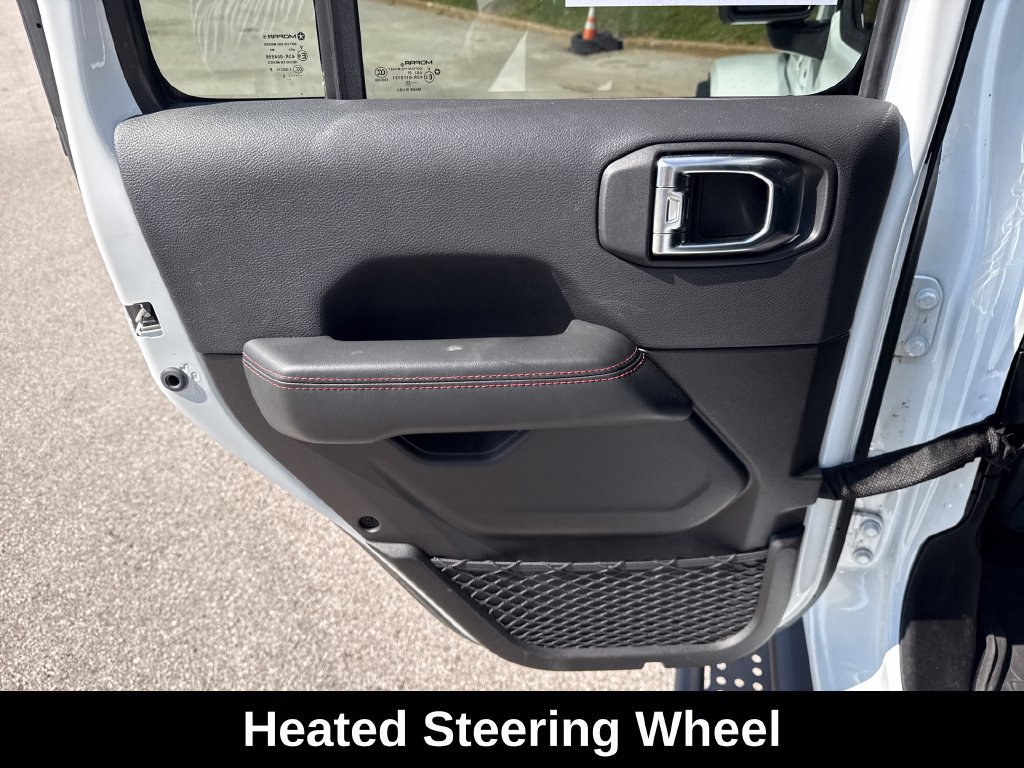 Used 2025 Jeep Wrangler Unlimited Rubicon AWD/4WD image 27