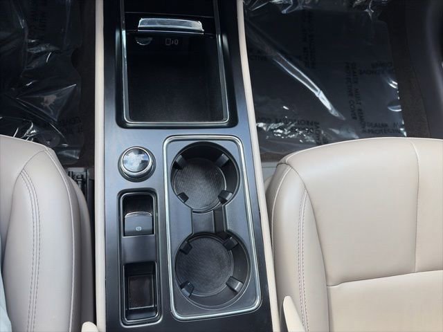 Used 2023 Lincoln Corsair FWD image 22
