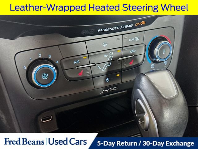 Used 2015 Ford Focus SE w/ SE Cold Weather Package FWD image 17