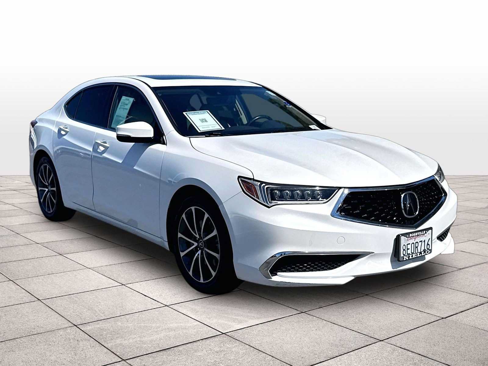Used 2018 Acura TLX V6 FWD image 2
