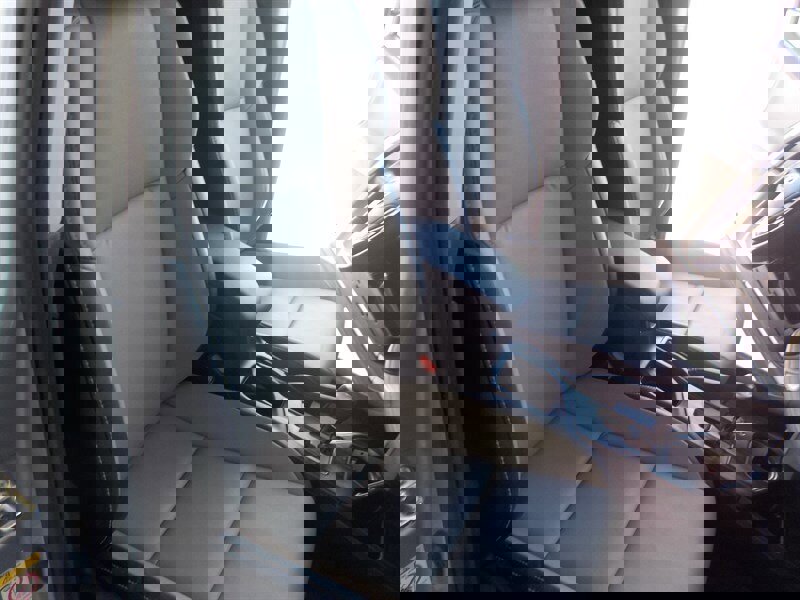 Used 2017 Toyota RAV4 Limited image 32