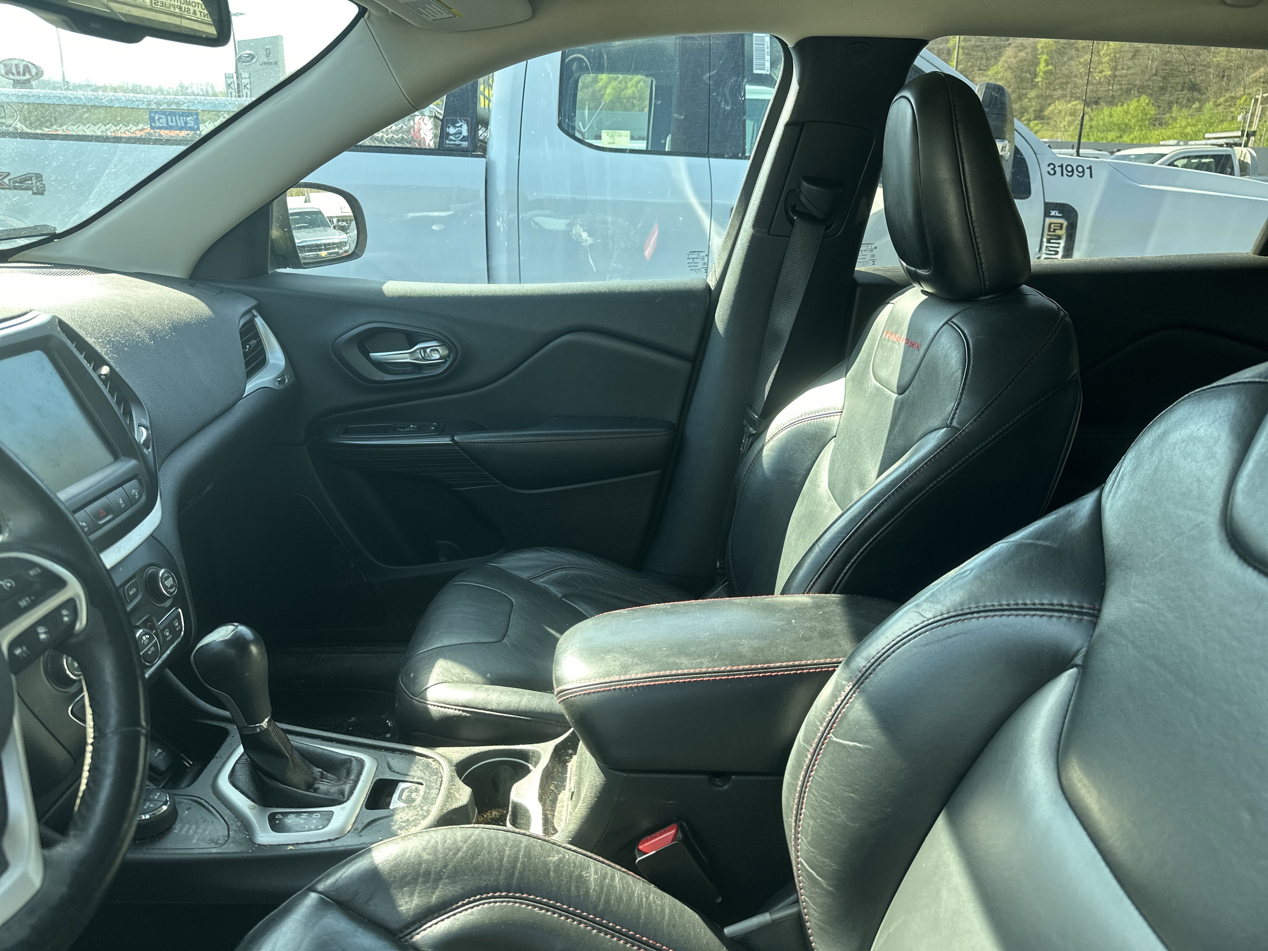 Used 2014 Jeep Cherokee Trailhawk w/ Technology Group image 6