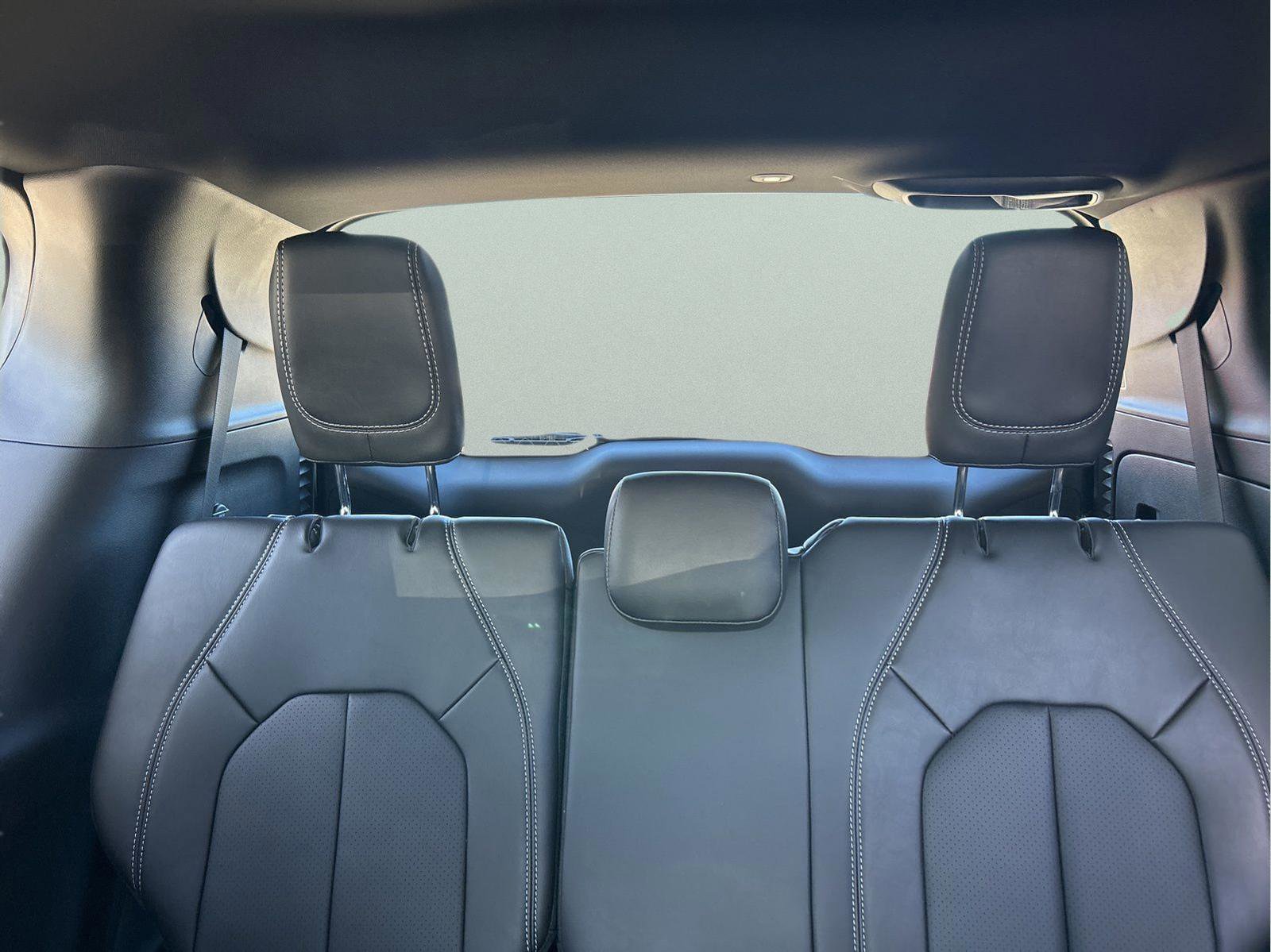 New 2026 Chrysler Voyager LX image 10