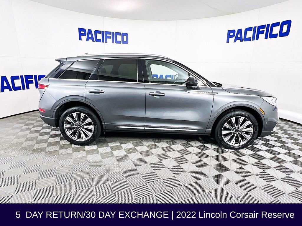 Used 2022 Lincoln Corsair Reserve w/ Equipment Group 201A image 9