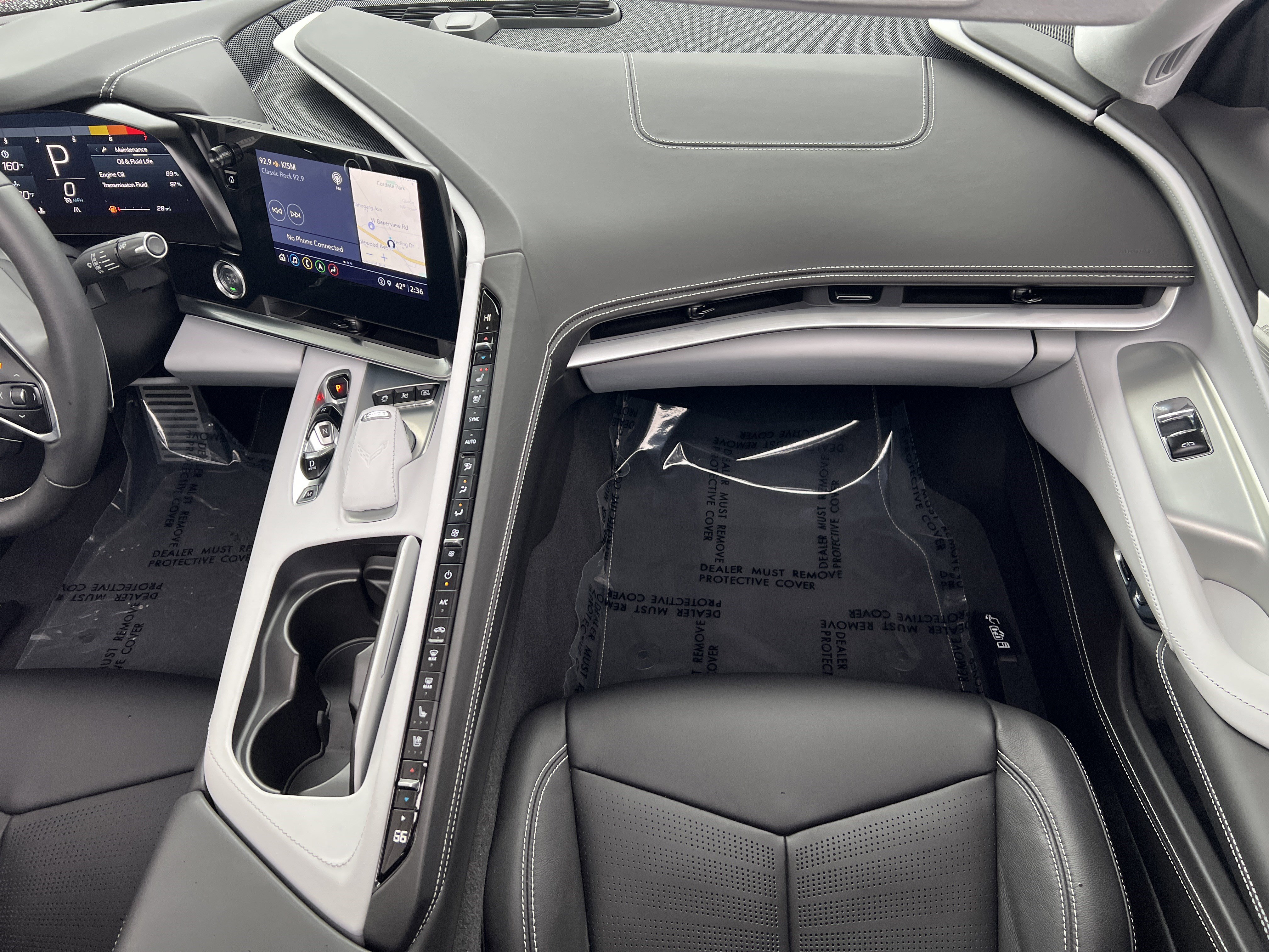 Used 2021 Chevrolet Corvette Stingray Premium Cpe w/ Battery Protection Package image 32