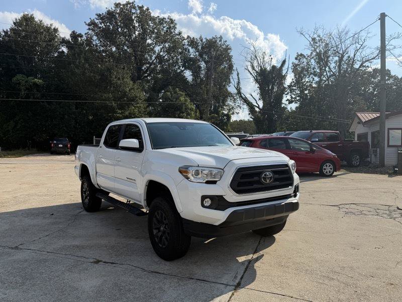 Used 2021 Toyota Tacoma SR5 RWD image 7