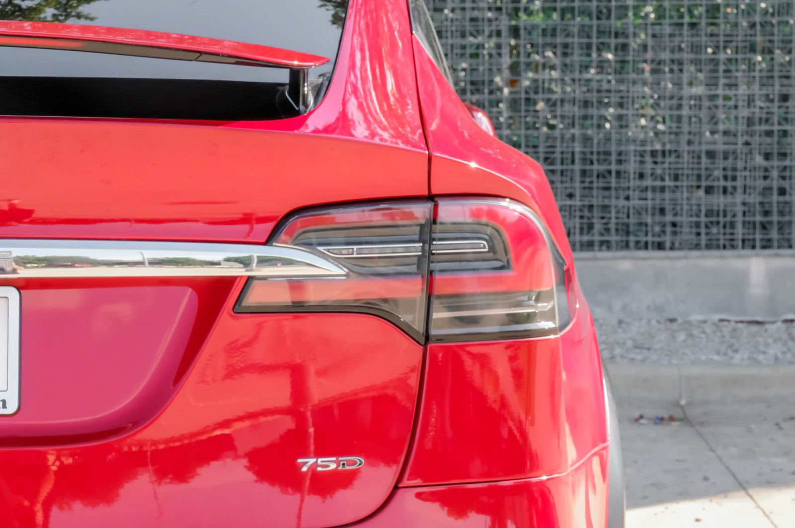 Used 2017 Tesla Model X 75D AWD/4WD image 46