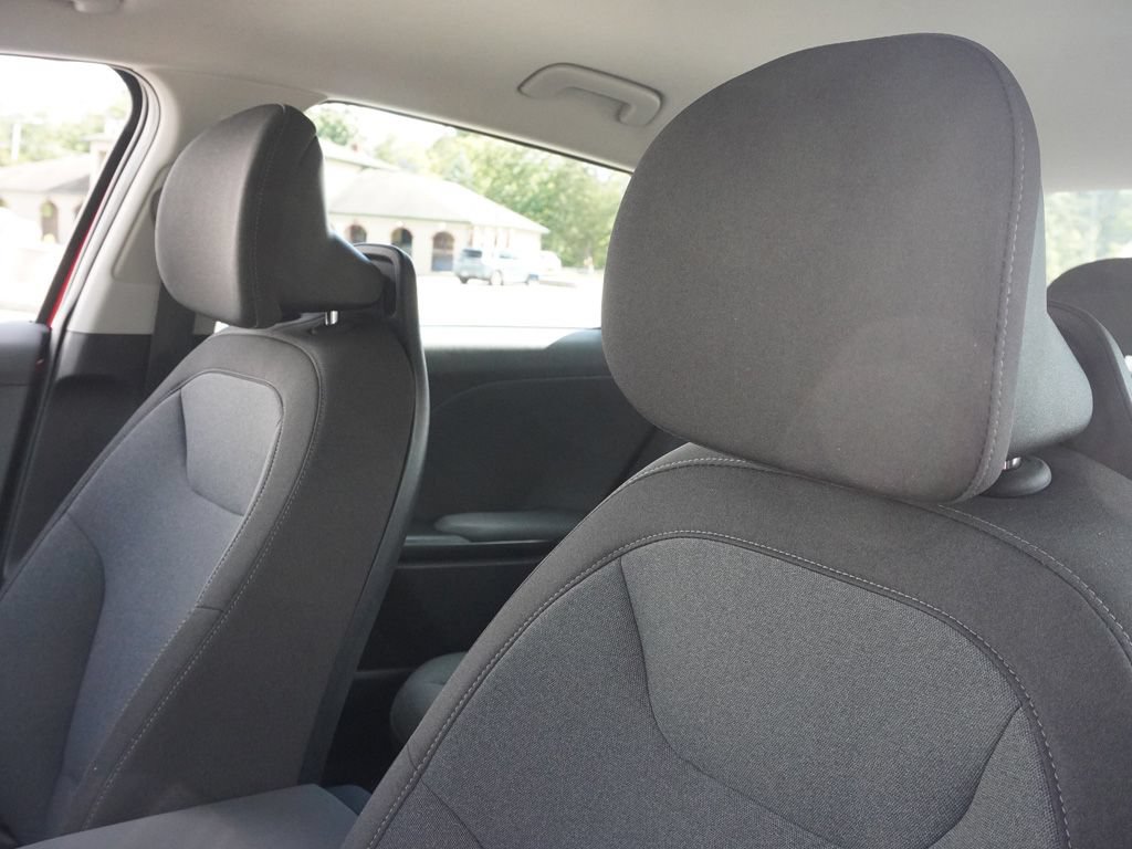 Certified 2025 Kia K4 FWD image 24