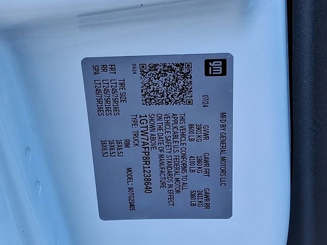 Used 2024 GMC Savana 2500 w/ Driver Convenience Package image 26