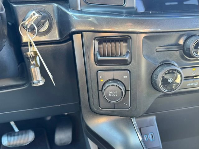 Used 2024 Ford F150 STX AWD/4WD image 29