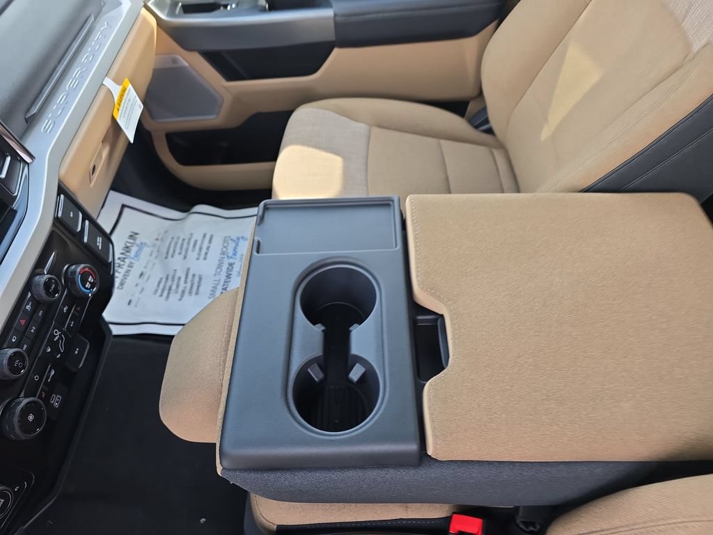 New 2026 Ford F250 XLT w/ XLT Premium Package AWD/4WD image 13
