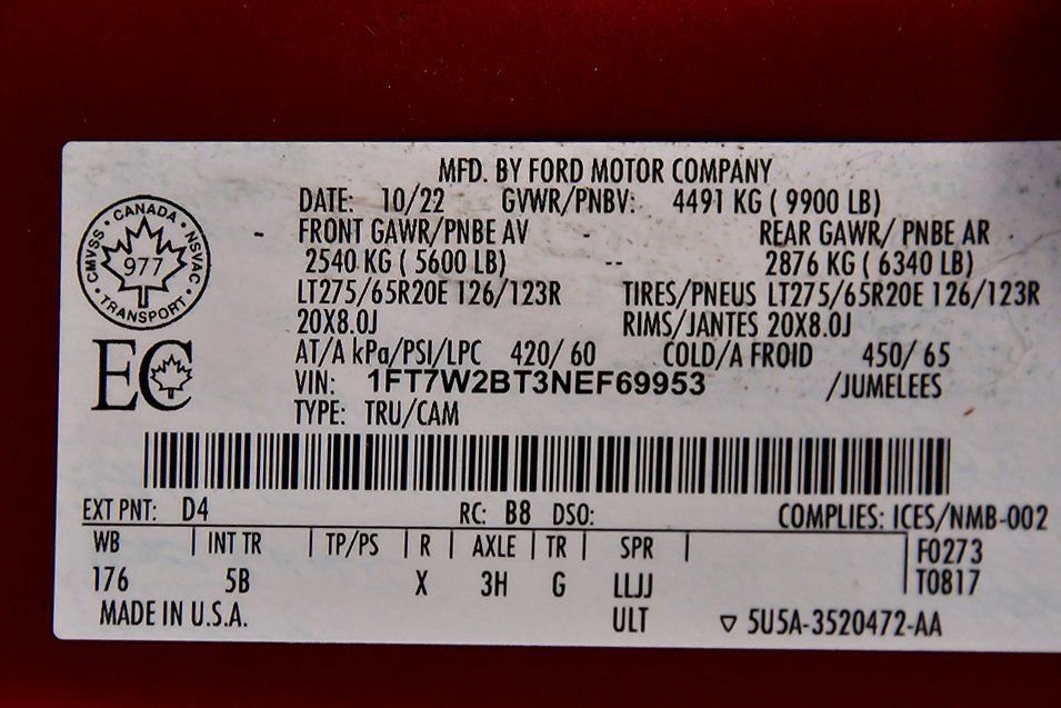 Used 2022 Ford F250 Lariat w/ Black Appearance Package image 16