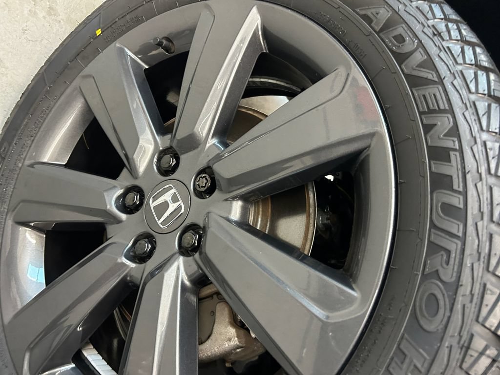 Certified 2023 Honda Pilot Sport image 23
