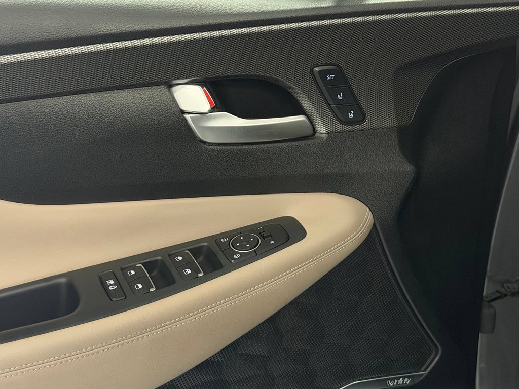 Used 2019 Hyundai Santa Fe AWD image 13