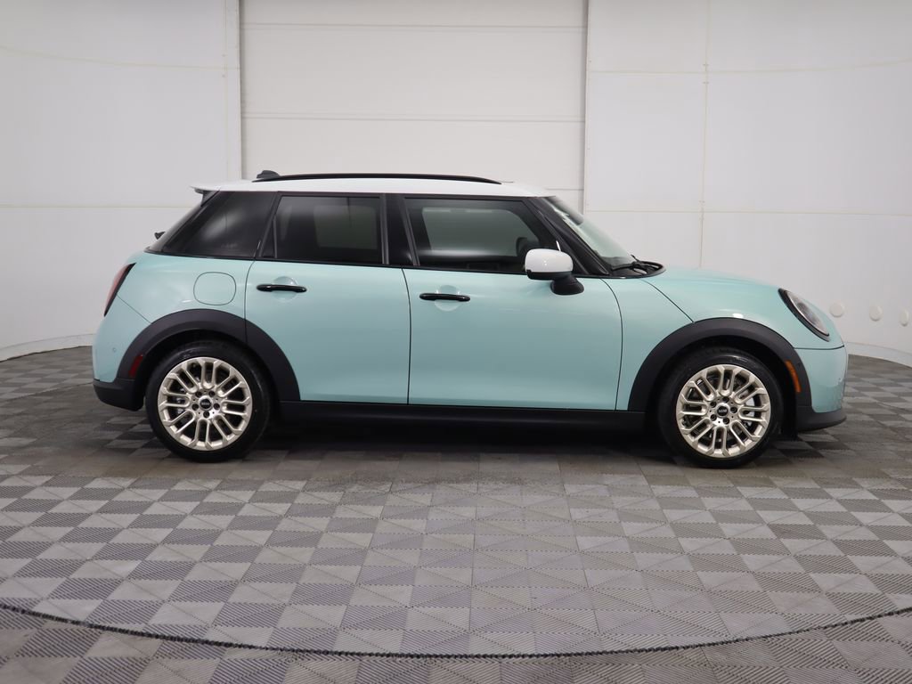 New 2026 MINI Cooper S image 4