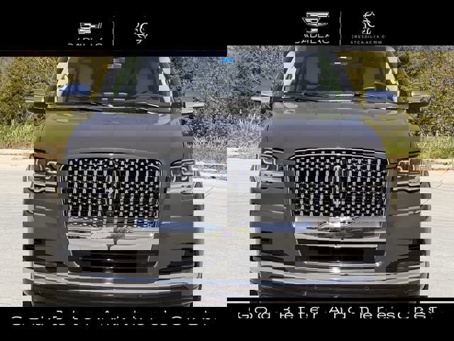 Used 2024 Lincoln Navigator L Black Label image 10