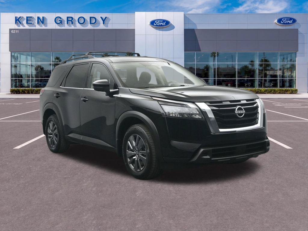 Used 2025 Nissan Pathfinder SV w/ SV Premium Package