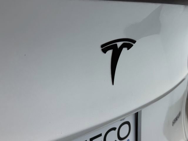 Used 2022 Tesla Model Y Performance AWD/4WD image 10