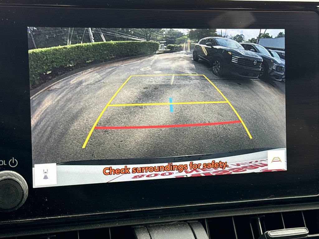 Used 2023 Toyota RAV4 LE FWD image 30