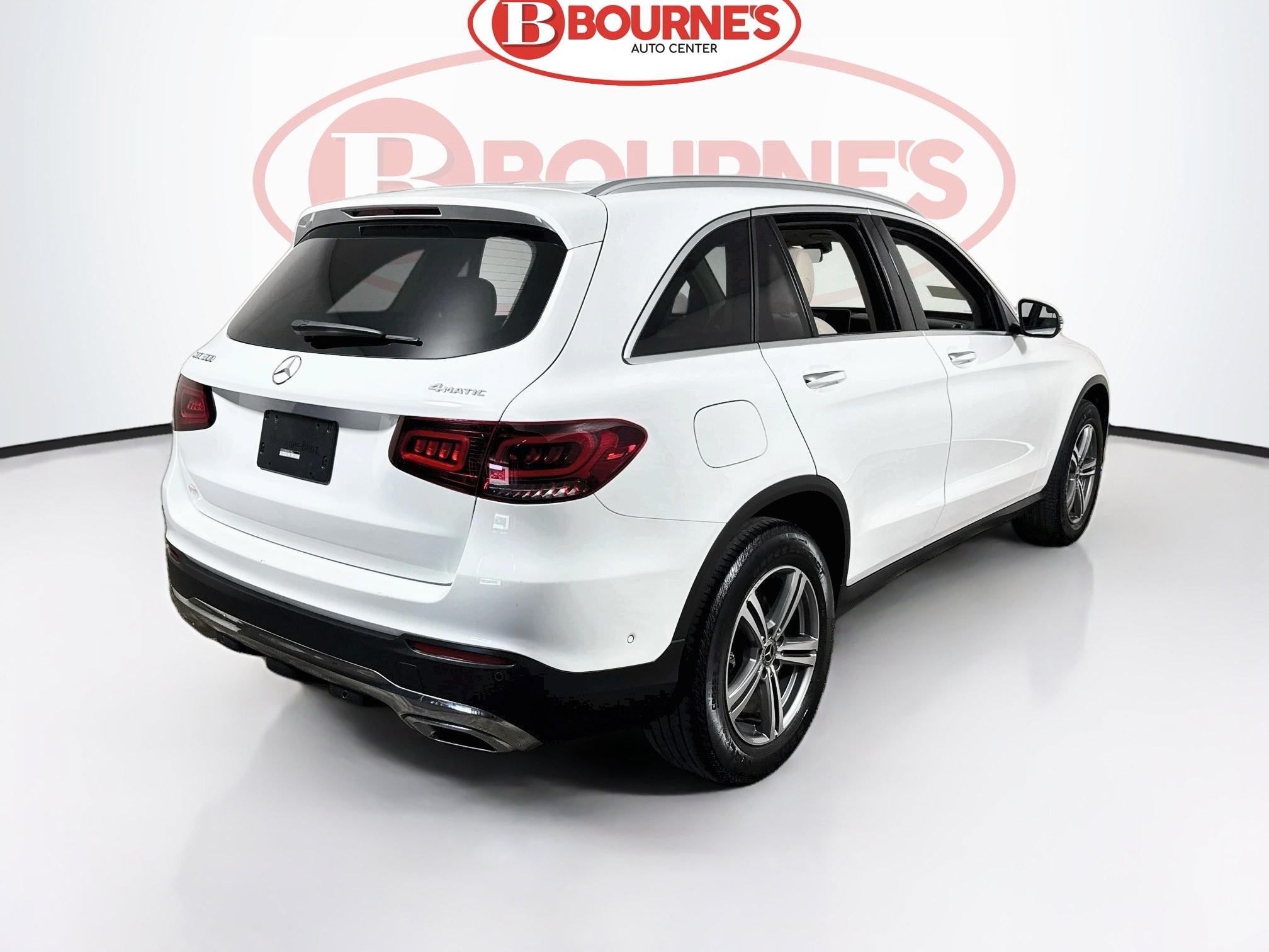 Used 2021 Mercedes-Benz GLC 300 4MATIC image 10