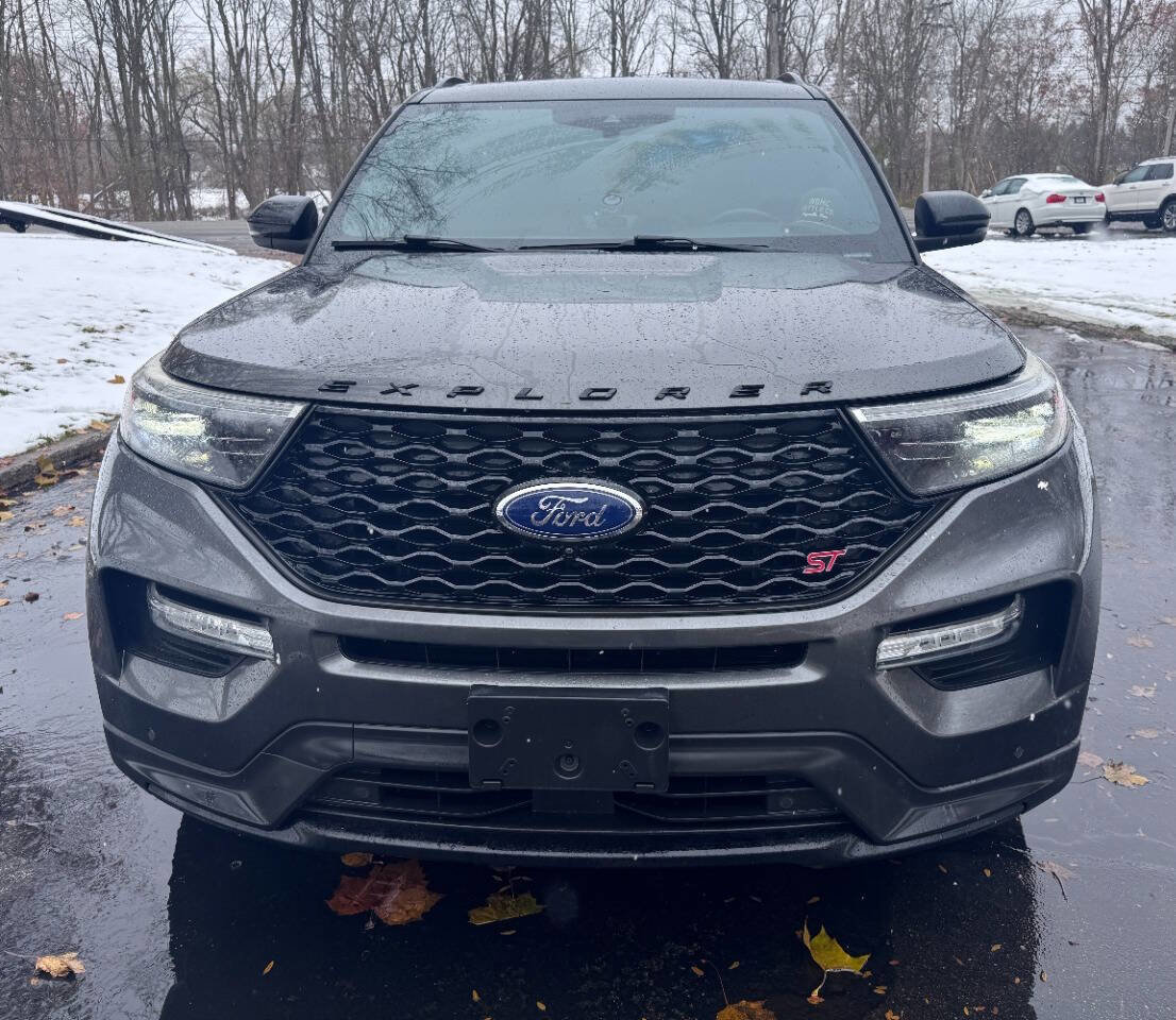 Used 2020 Ford Explorer ST w/ ST Street Pack image 6