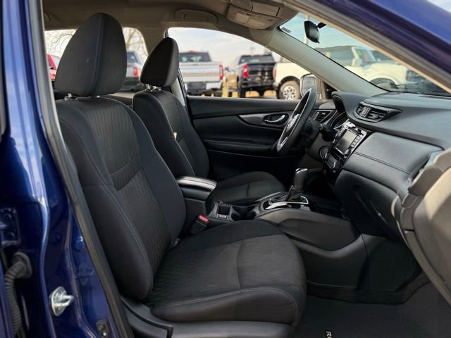 Used 2019 Nissan Rogue S image 19