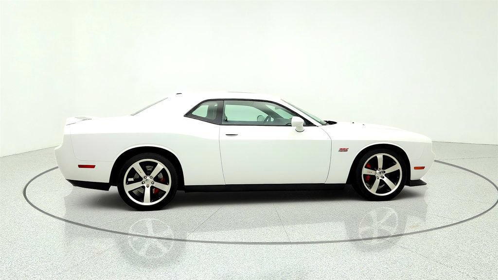 Used 2012 Dodge Challenger SRT8 RWD image 4