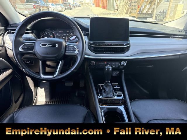 Used 2022 Jeep Compass Limited image 15