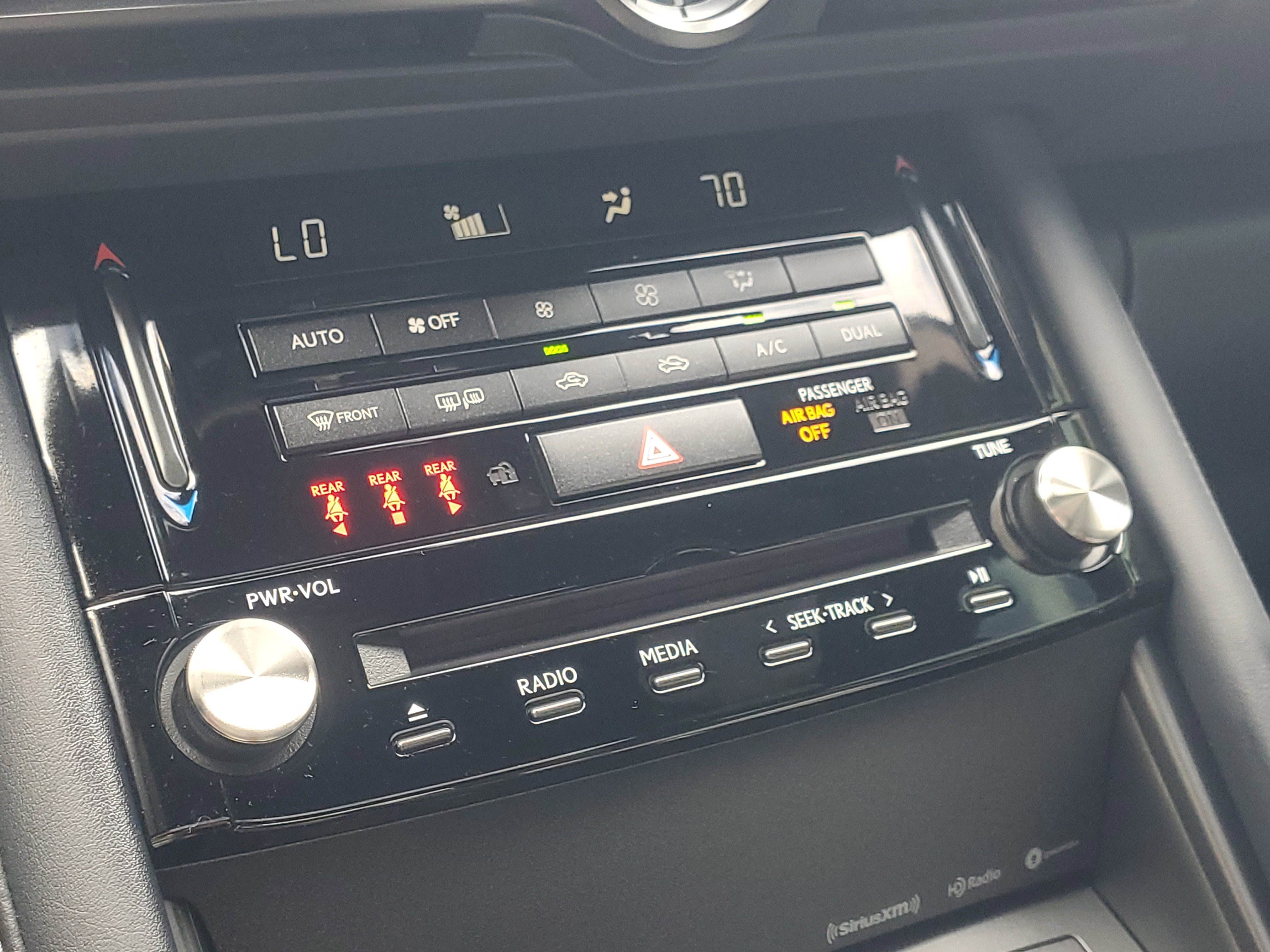 Used 2025 Lexus IS 300 w/ Premium Package RWD image 32