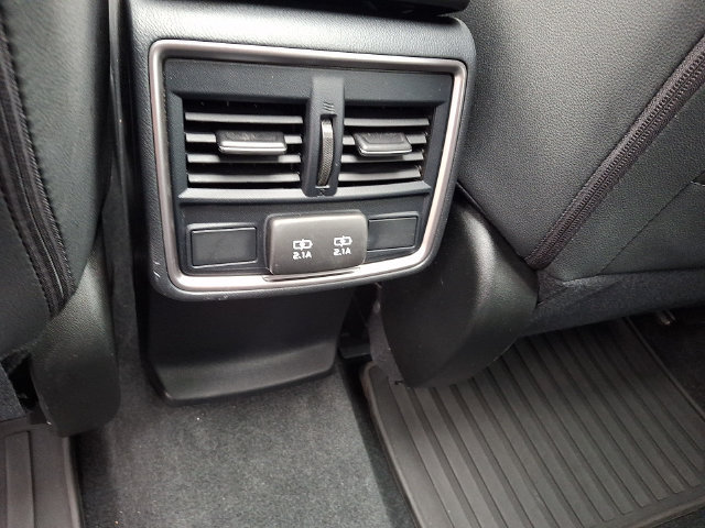 Certified 2022 Subaru Forester Premium AWD/4WD image 42