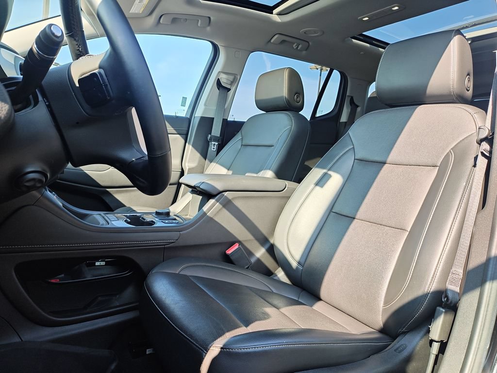Used 2023 GMC Acadia SLT w/ Elevation Edition AWD/4WD image 13