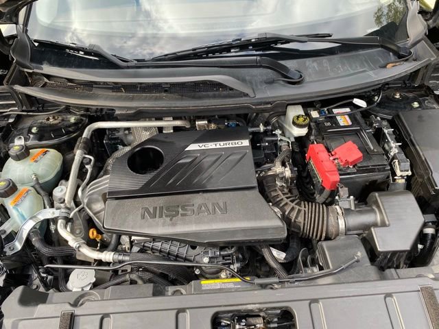 Used 2023 Nissan Rogue SV image 31
