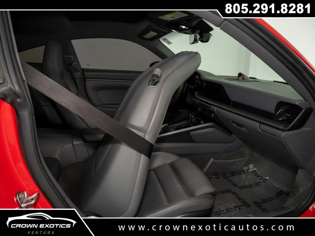 Used 2020 Porsche 911 Carrera S image 34