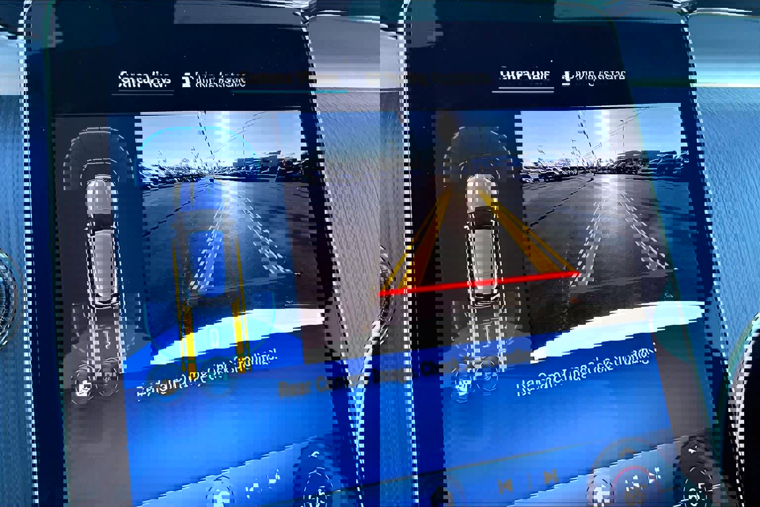 Used 2025 Mercedes-Benz GLC 300 4MATIC image 24