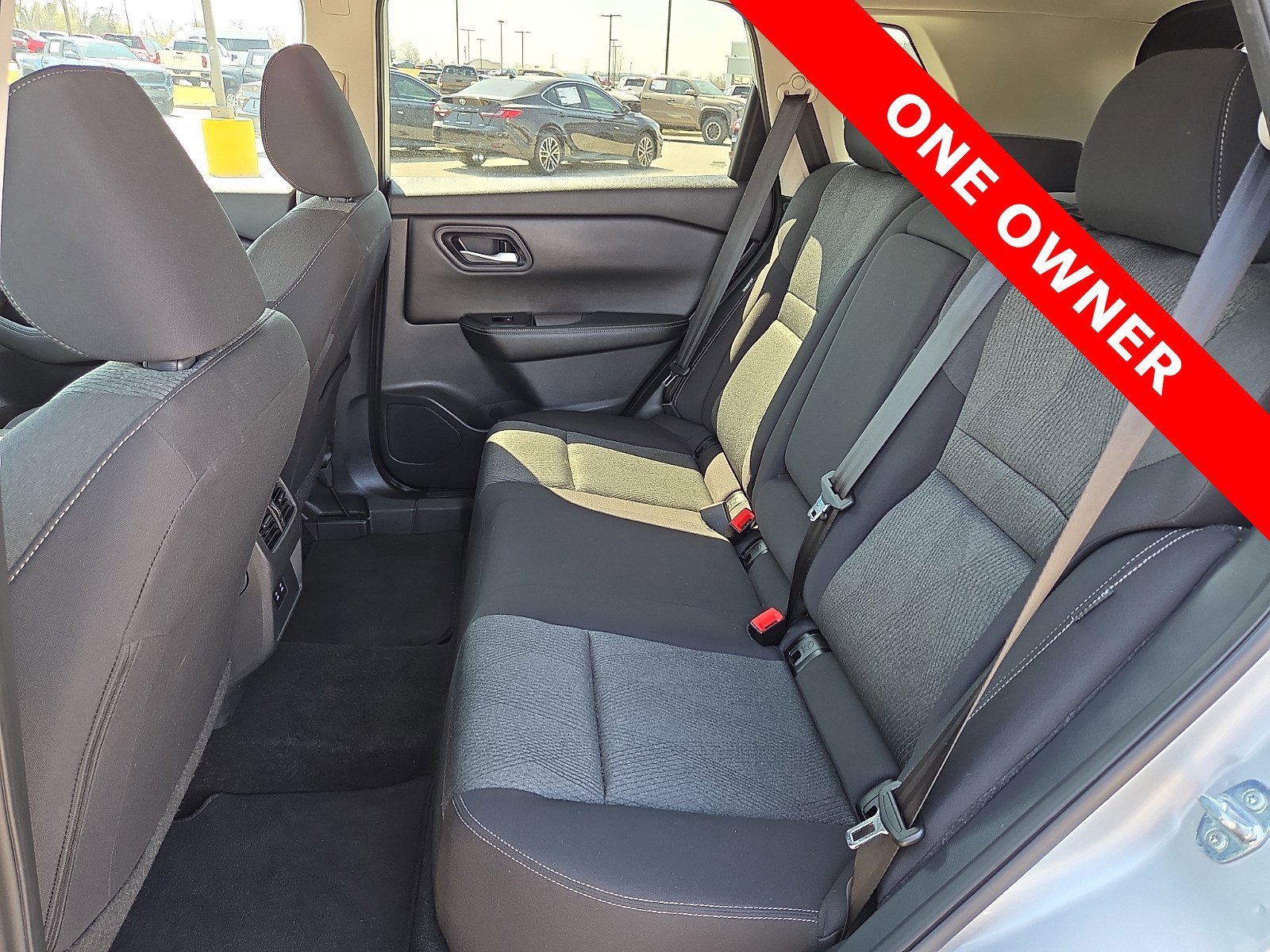 Used 2024 Nissan Rogue SV AWD/4WD image 10
