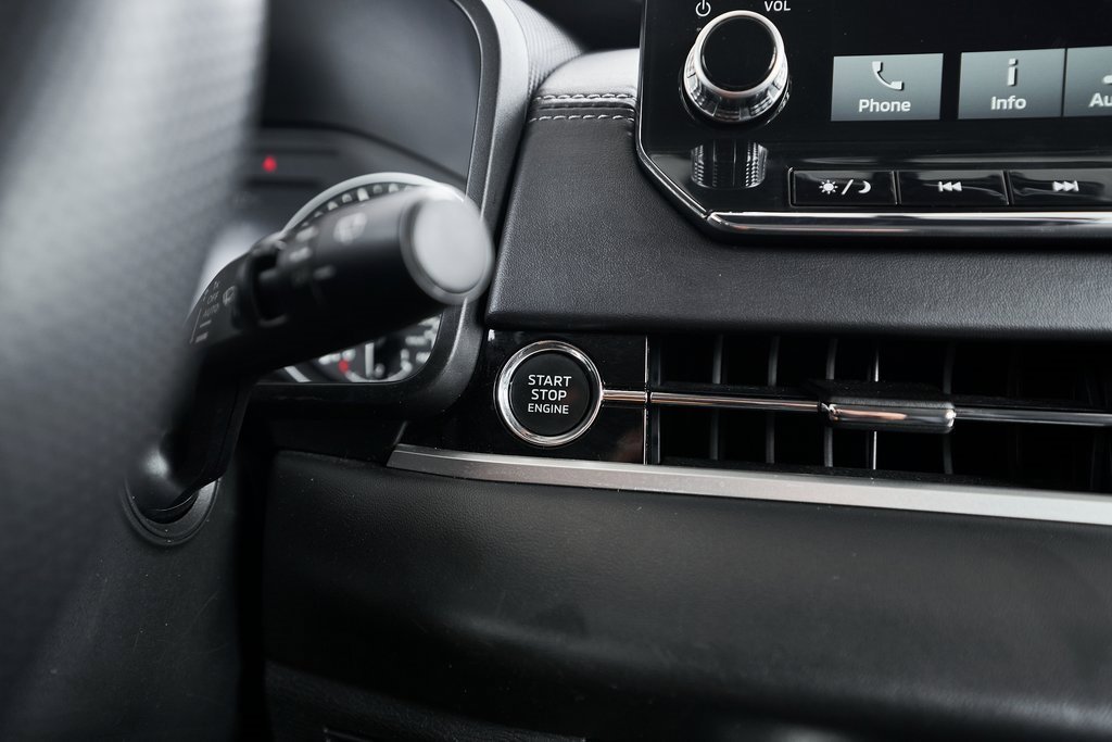 Used 2024 Mitsubishi Outlander SE image 44