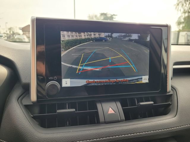 Used 2024 Toyota RAV4 LE image 15