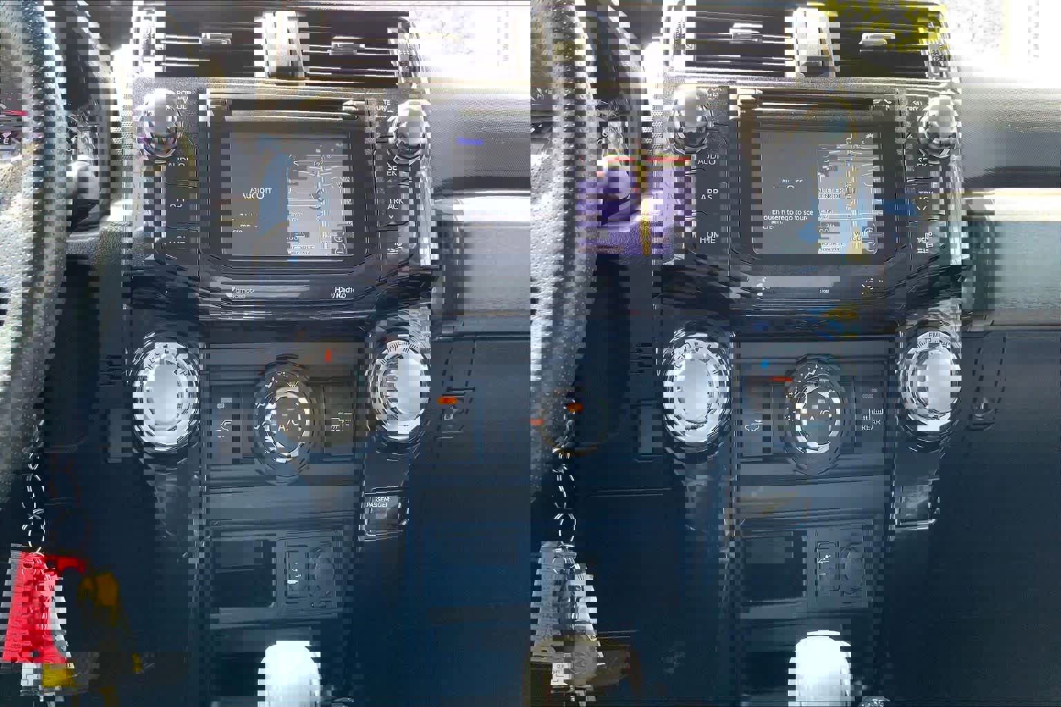 Used 2015 Toyota 4Runner Trail Premium image 31