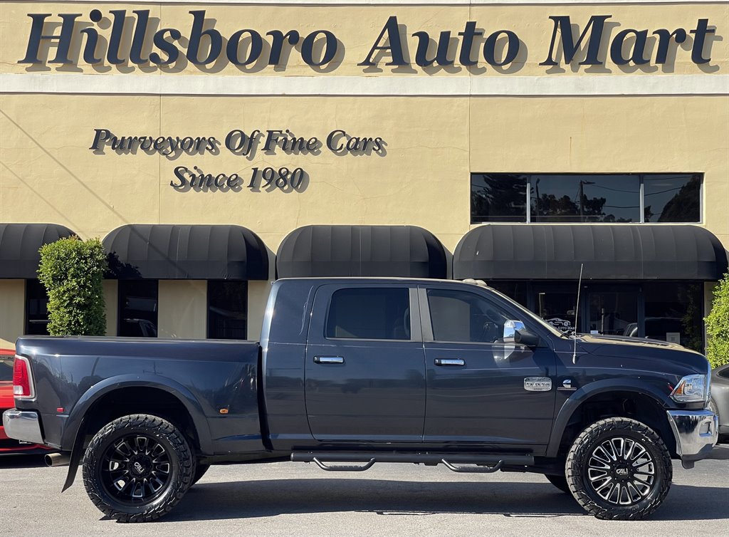 Used 2015 RAM 3500 Laramie Longhorn image 4