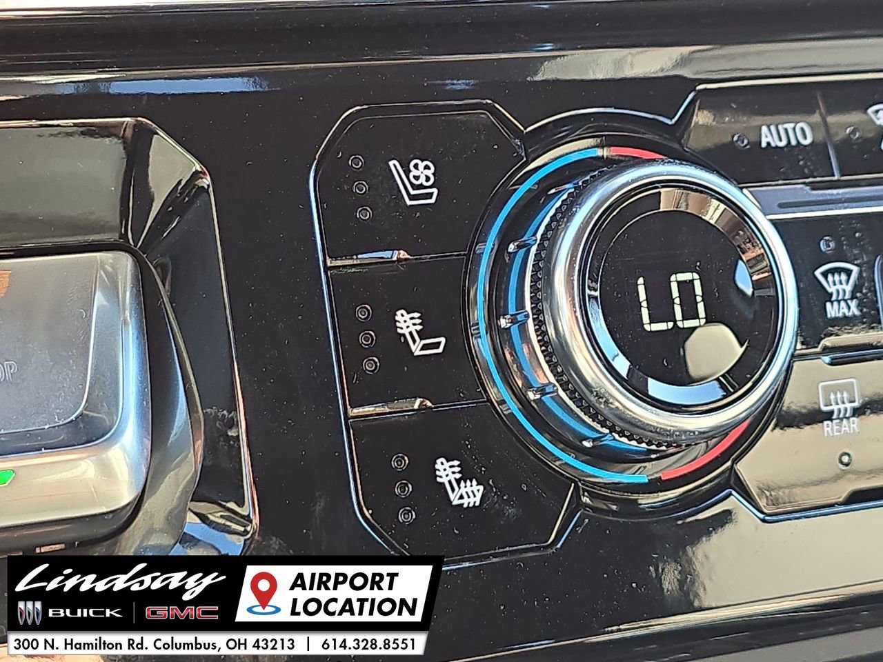 New 2026 GMC Sierra 3500 Denali w/ Denali Reserve Package image 39