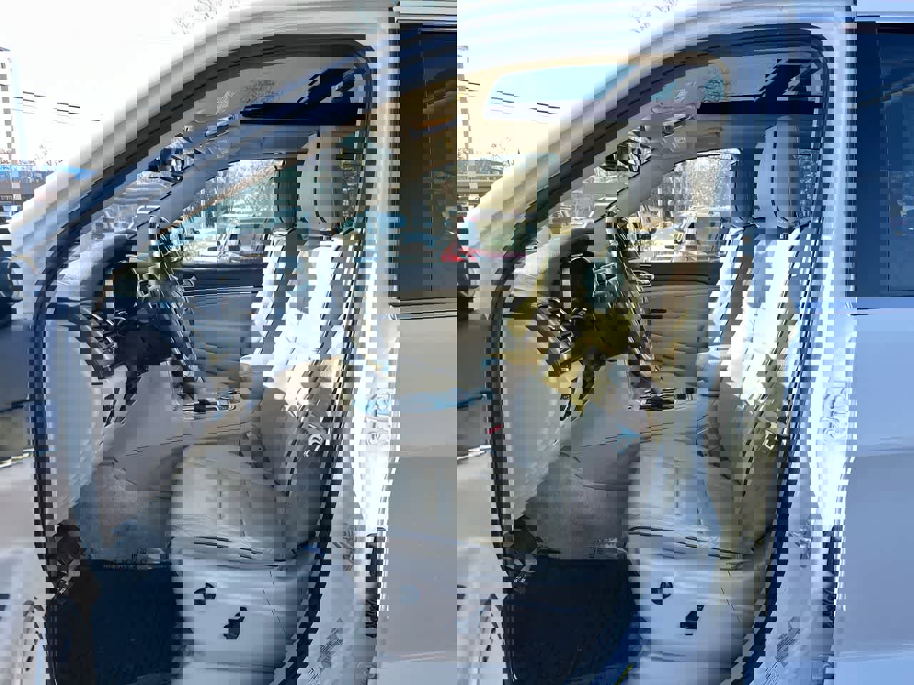 Used 2017 Jeep Grand Cherokee Overland image 22