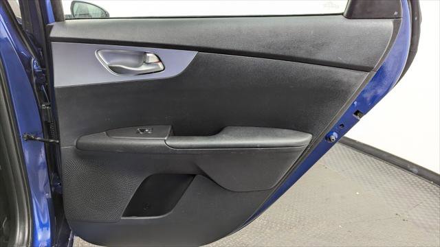 Used 2022 Kia Forte LXS image 19